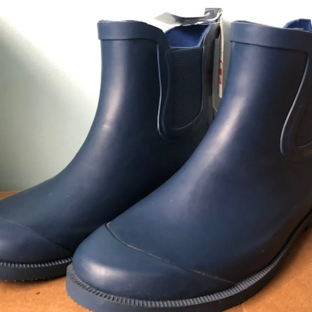 Cat & Jack Navy Rubber Boots Toddler Sz 2 NEW - Picture 1 of 7
